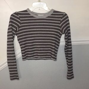 Ribbed Cropped sweater